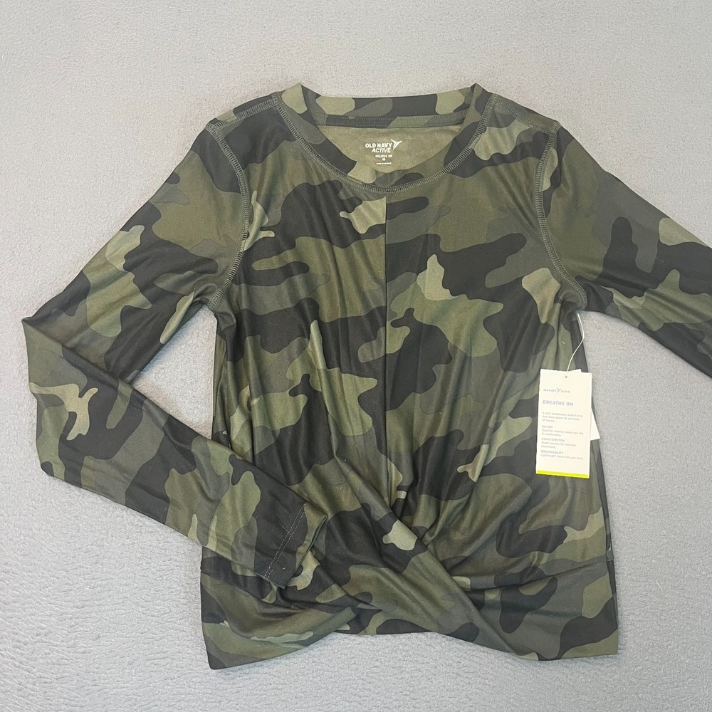 Old Navy Active Top Womens Size XS Breath On Green Camouflage Twist Hem Knot NWT